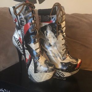 Brand New in a box Boots